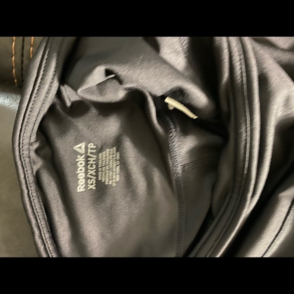 Workout shorts - Picture 4 of 4